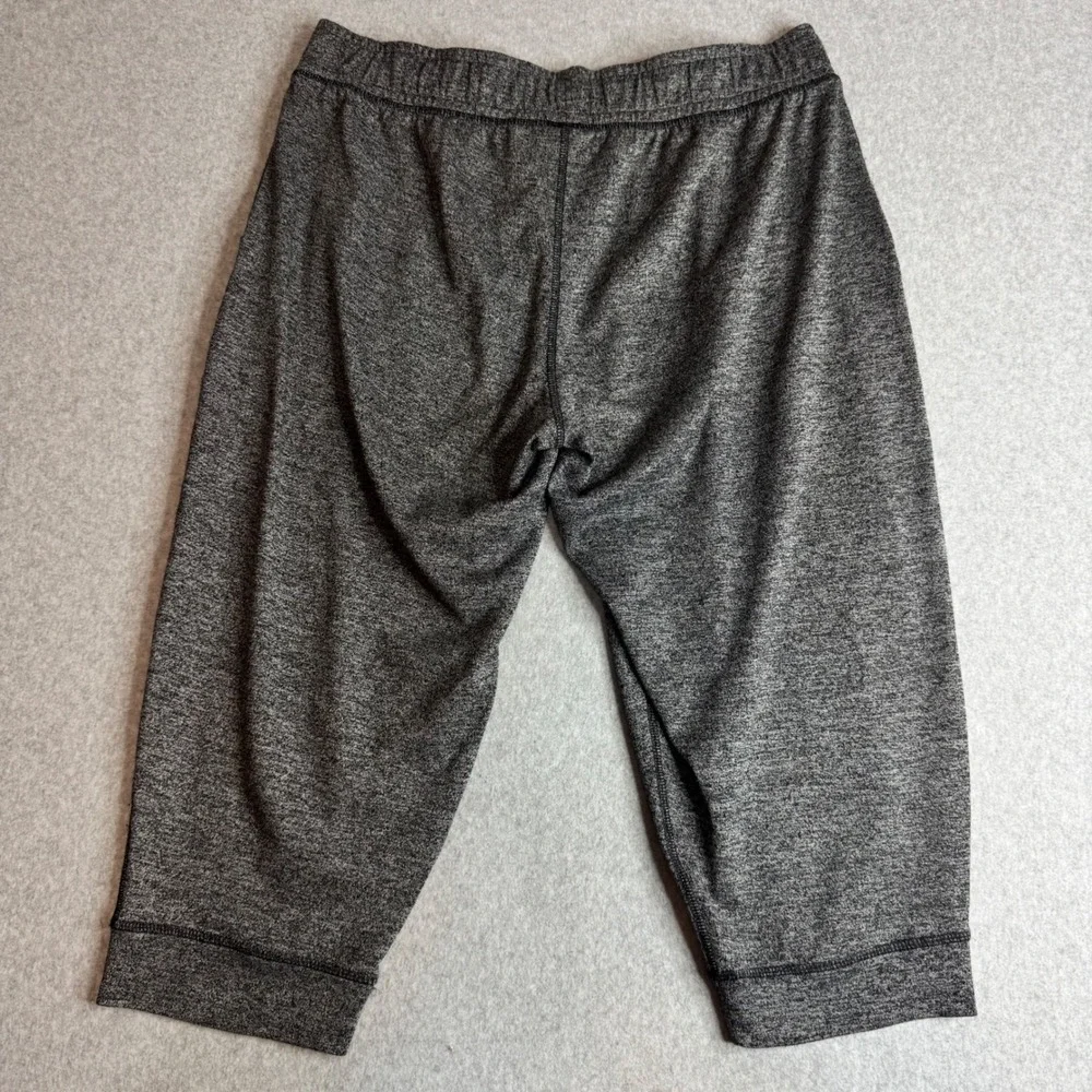 Under Armour Mens HeatGear Loose Fit Cropped Joggers Gray Heather Large